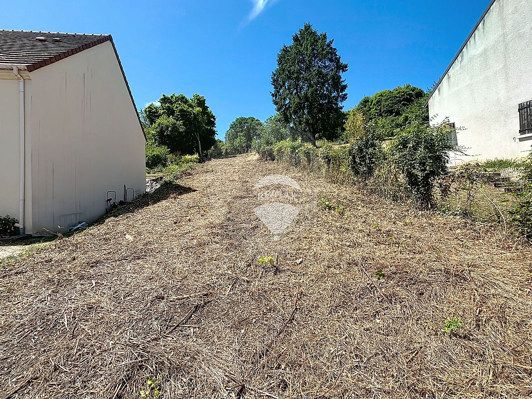 Terrain à vendre - Pont-sur-Yonne · 20 000 €