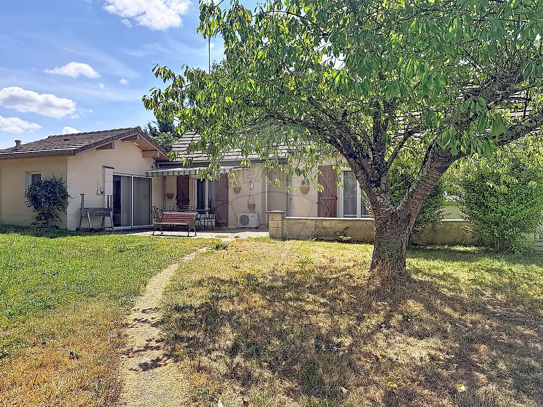 Maison 1491 m² · à Dollot · 1 491 m² · 200 000 €