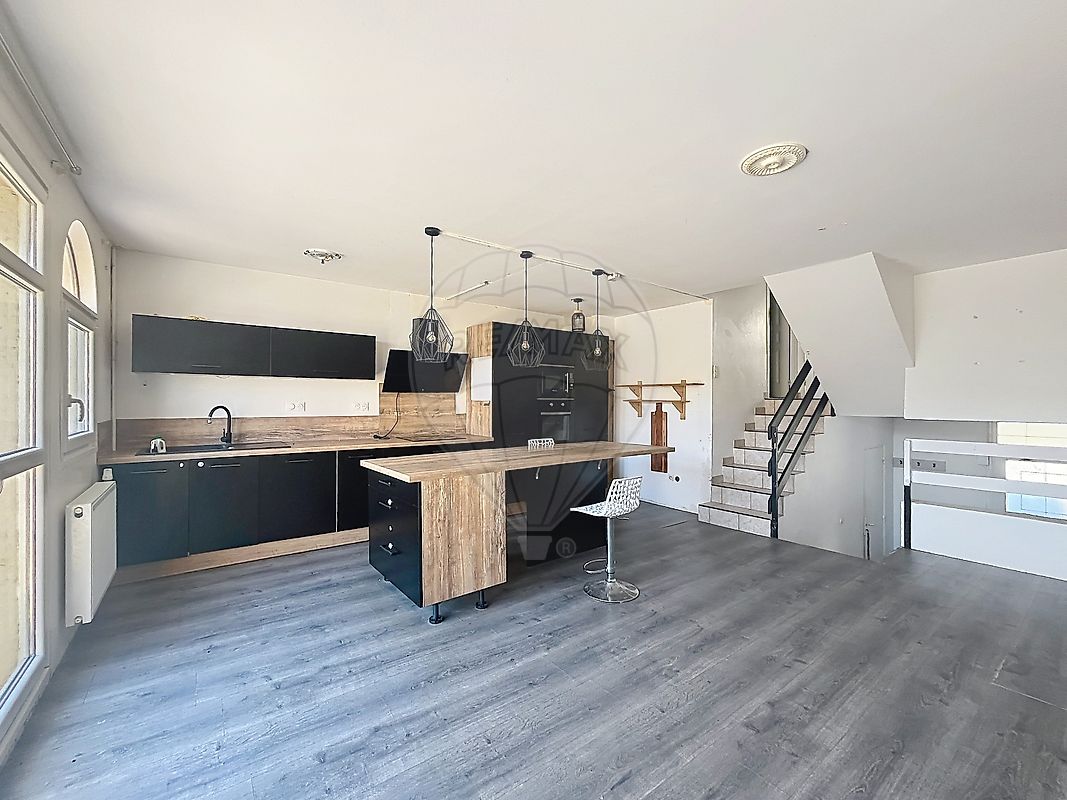 Maison 100 m² · à Paron · 100 m² · 137 000 €