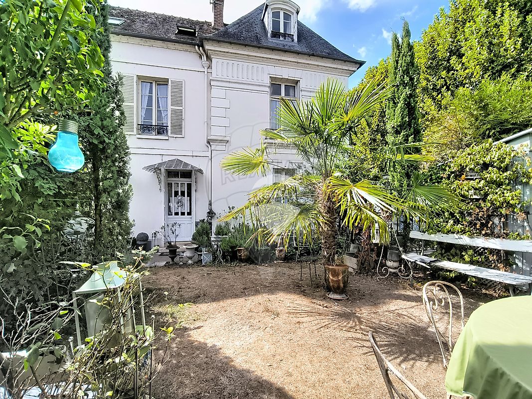 Maison 180 m² · à Sens · 180 m² · 315 000 €