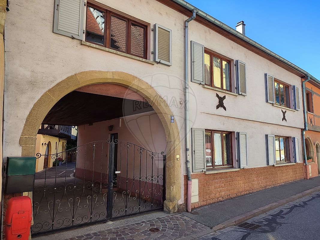 Maison 200 m² · à Rouffach · 200 m² · 240 000 €