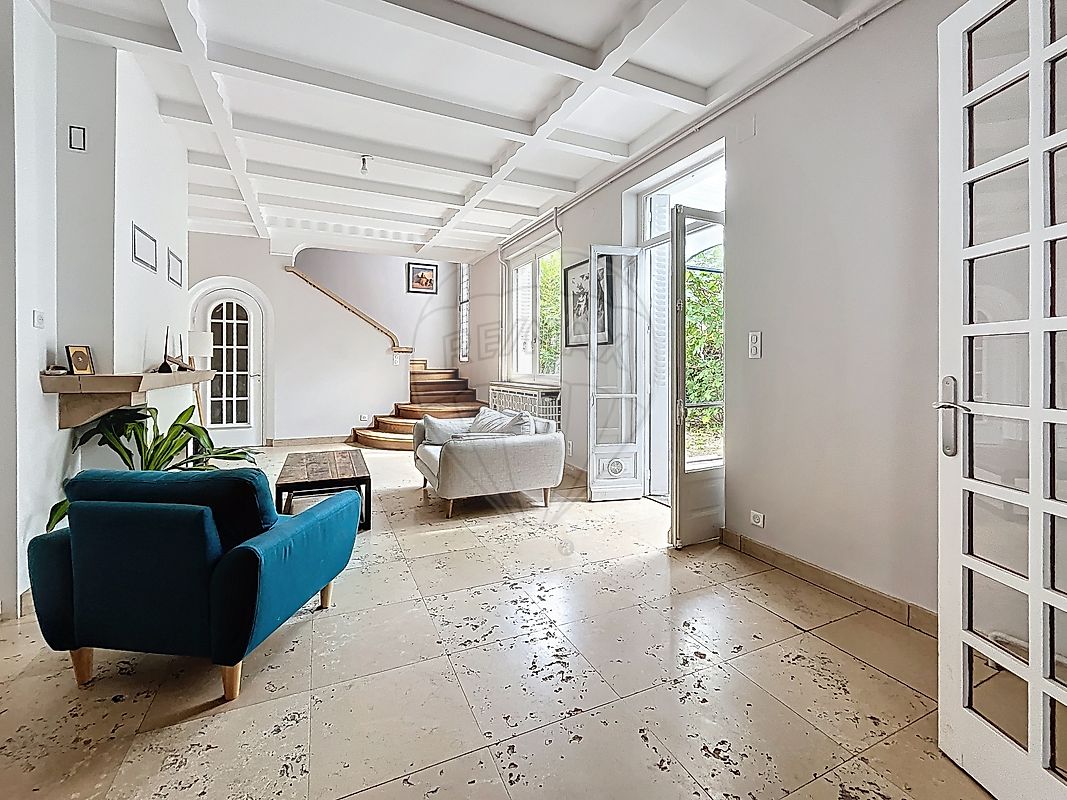 Maison 21 pièces 260 m² · à Bourgoin-Jallieu · 260 m² · 499 900 €