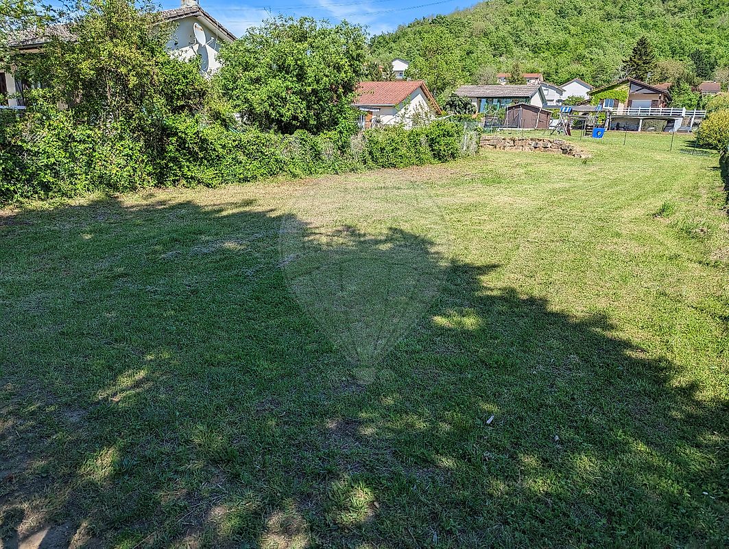 Terrain 610 m² · à Saint-Savin · 610 m² · 90 000 €