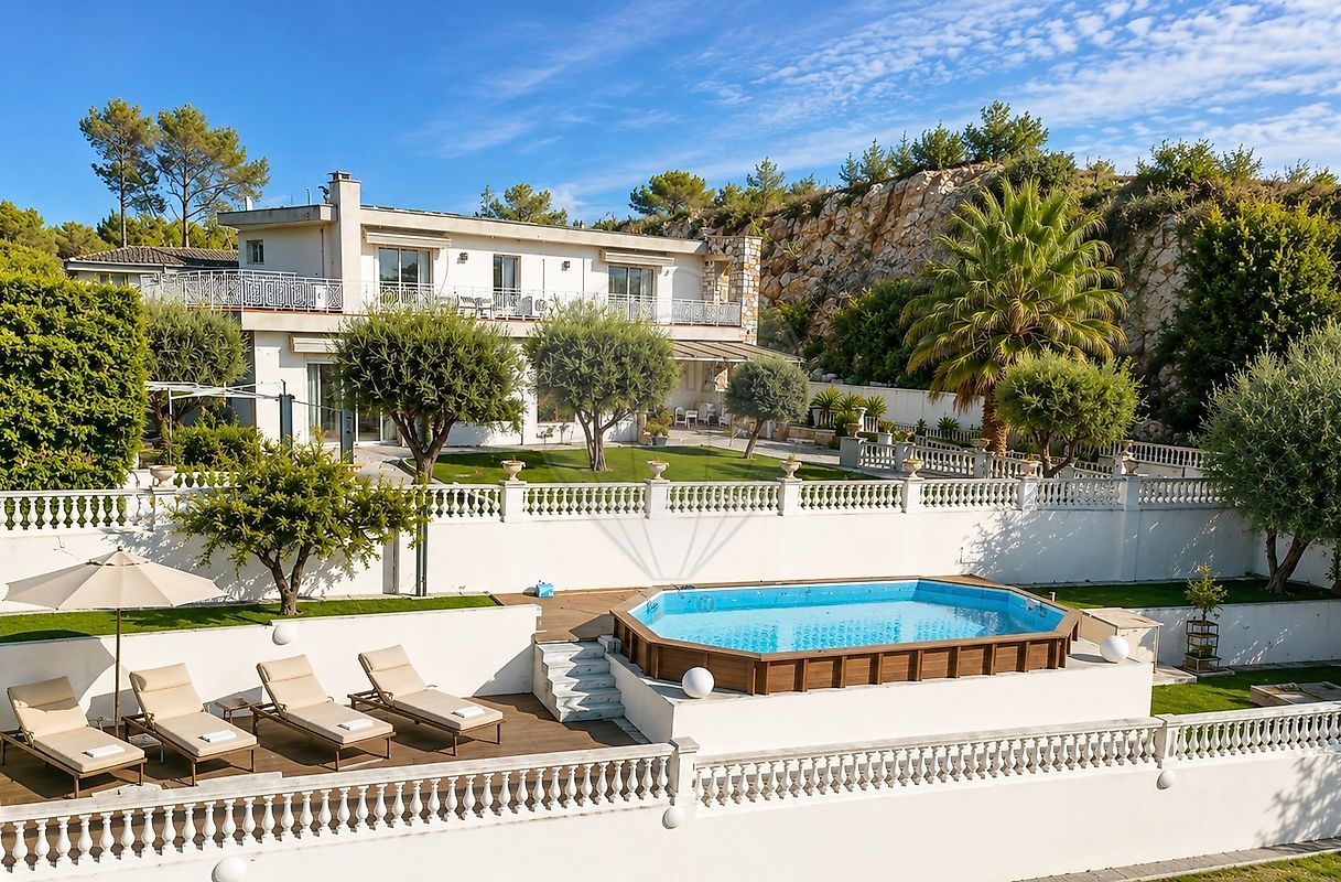 Maison 6 pièces 280 m² · à Cagnes-sur-Mer · 280 m² · 1 285 000 €