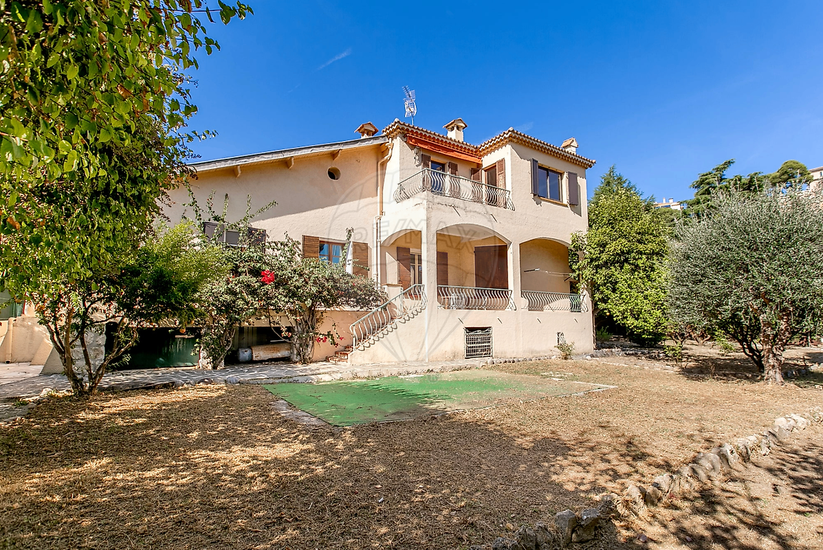 Maison 6 pièces 158 m² · à Villefranche-sur-Mer · 158 m² · 1 890 000 €