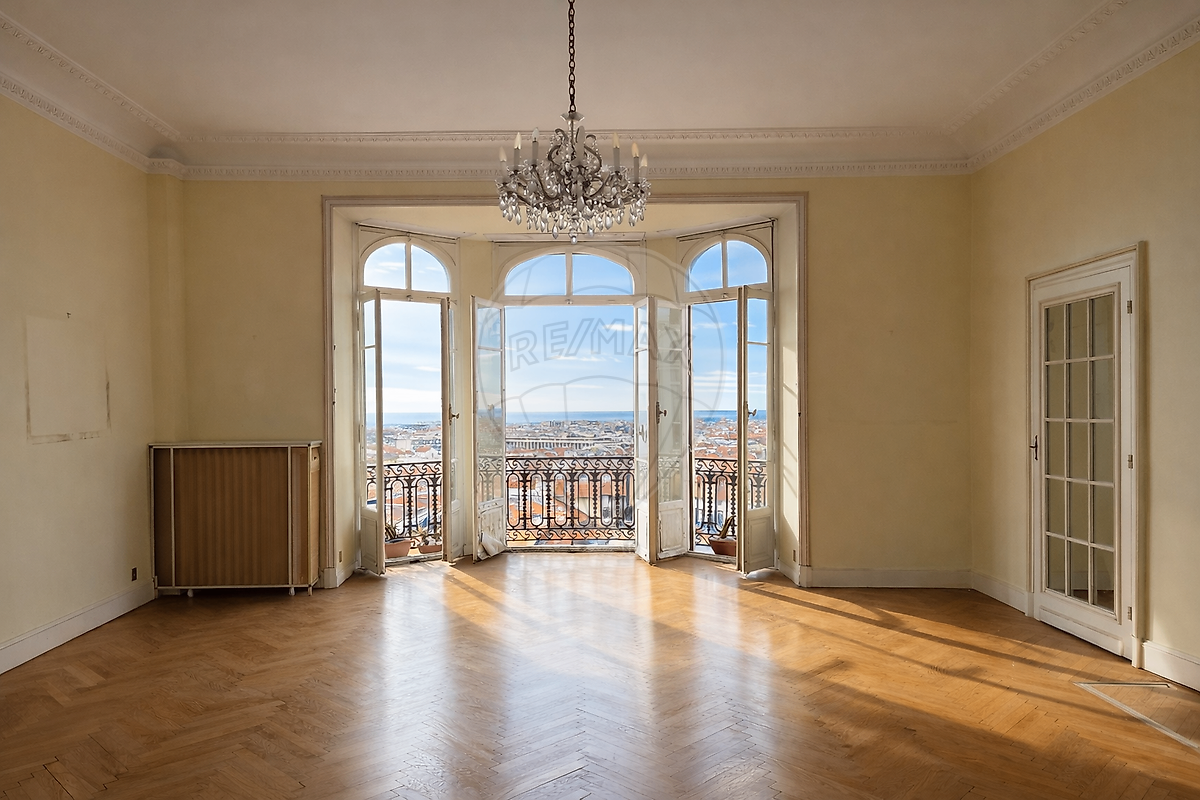 Appartement 4 pièces 266 m² · à Nice · 266 m² · 1 590 000 €