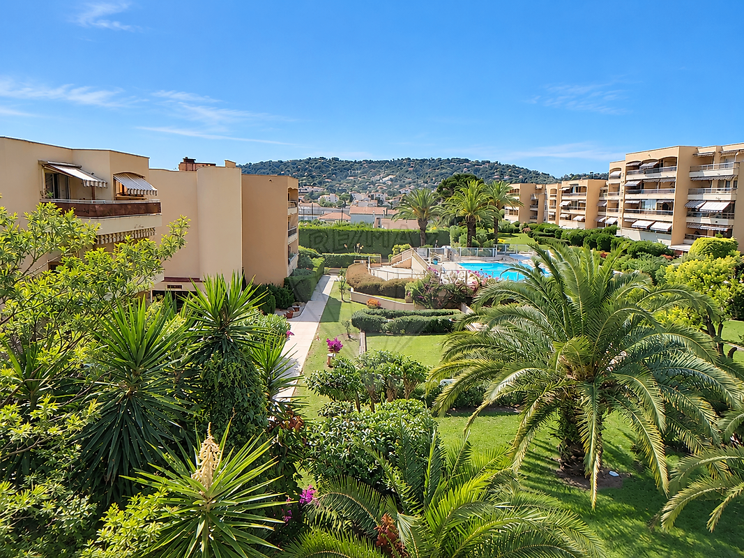 Appartement 2 pièces 45 m² · à Vallauris · 45 m² · 299 000 €