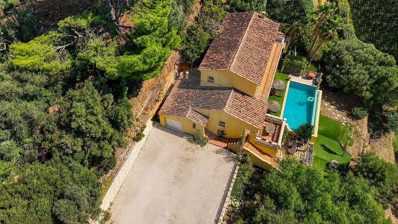 Maison 2 pièces 225 m² · à Ollioules · 225 m² · 895 000 €