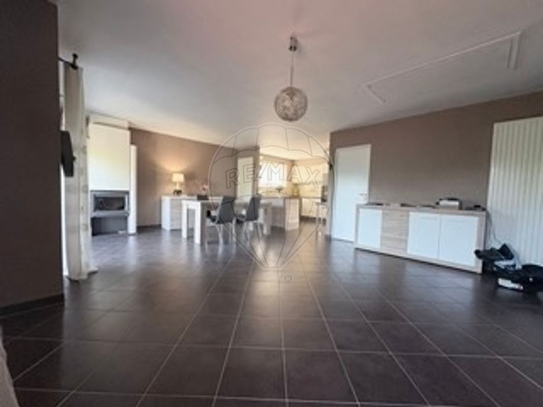 Maison 6 pièces 133 m² · à Ville-la-Grand · 133 m² · 549 000 €