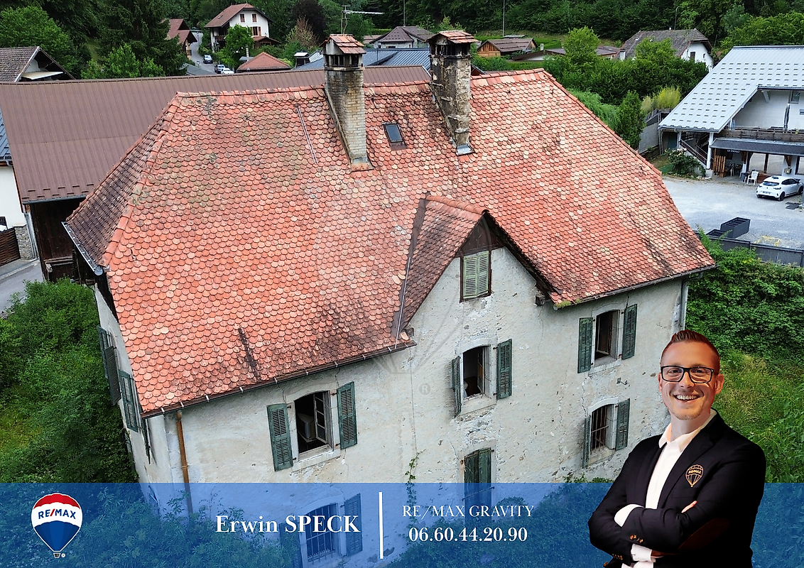 Maison 405 m² · à Magland · 405 m² · 795 000 €