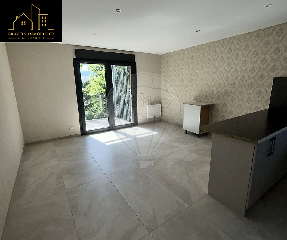 Appartement 3 pièces 63 m² · à Cluses · 63 m² · 993 €