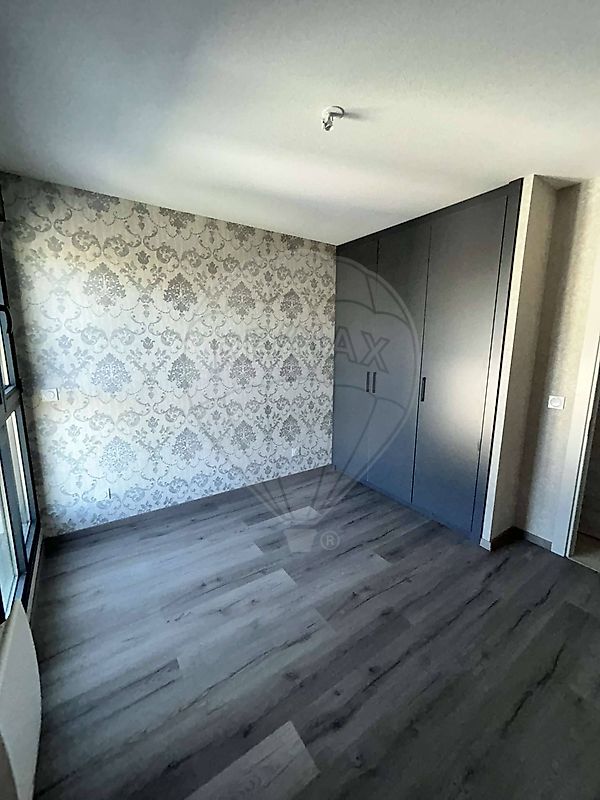 Appartement 3 pièces 57 m² · à Cluses · 57 m² · 937 €