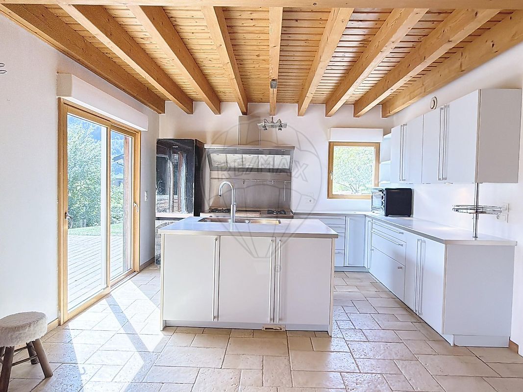 Maison 5 pièces 131 m² · à Onnion · 131 m² · 569 000 €