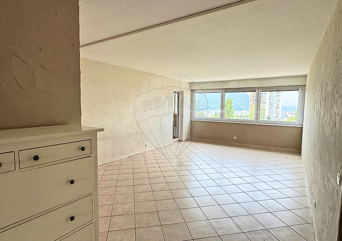 Appartement 3 pièces 74 m² · à Vétraz-Monthoux · 74 m² · 239 000 €