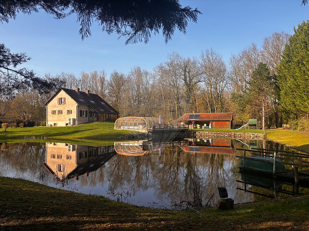 Maison 153 m² · à Champs-sur-Yonne · 153 m² · 383 000 €