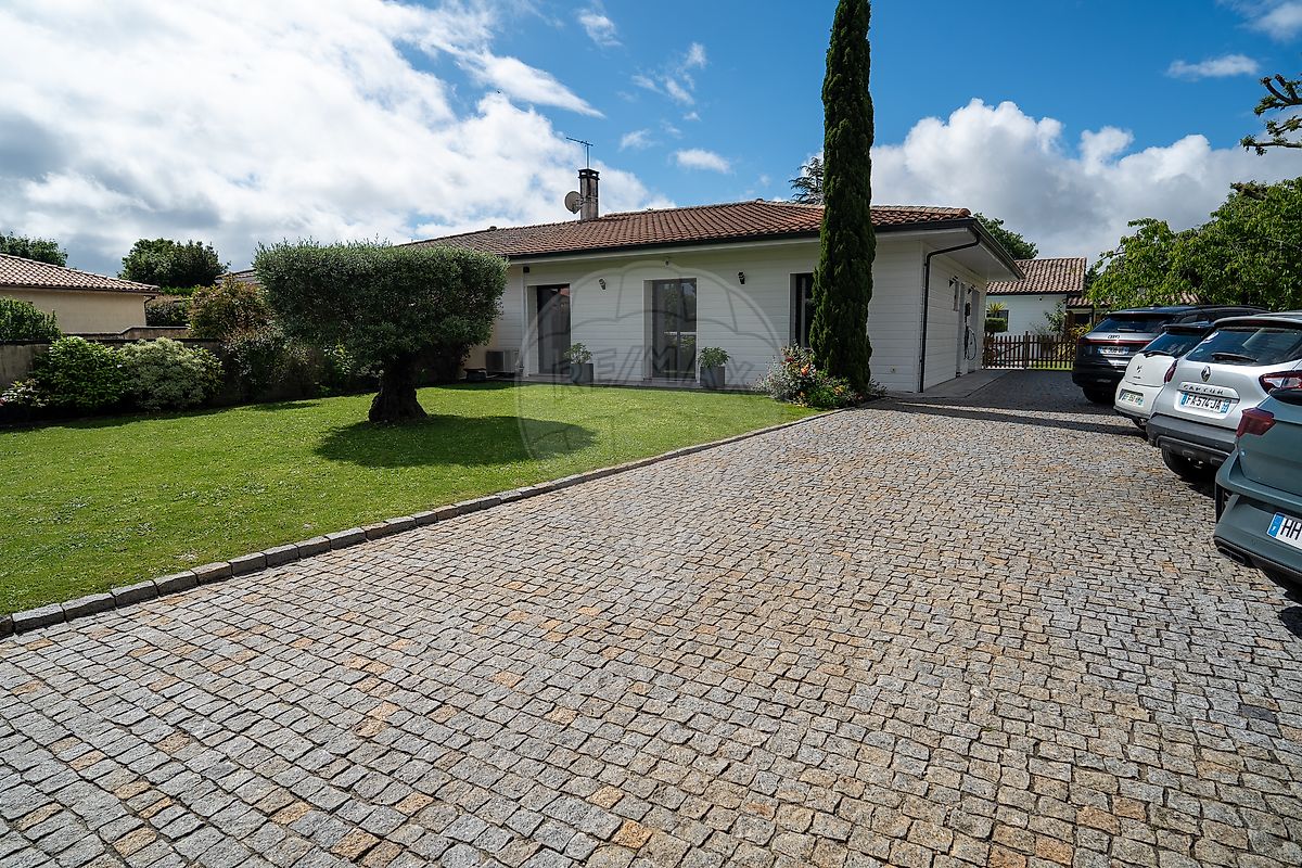 Maison 23 pièces 189 m² · à Villenave-d'Ornon · 189 m² · 485 500 €