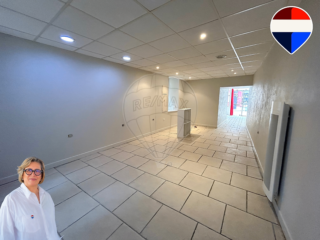 Local d’activité à vendre - Bourges · 50 m² · 51 000 €/mois