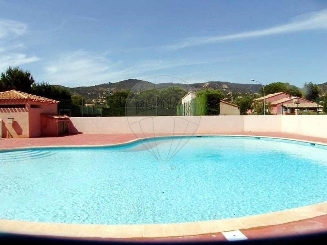 Maison 27 m² · à Bormes-les-Mimosas · 27 m² · 213 000 €