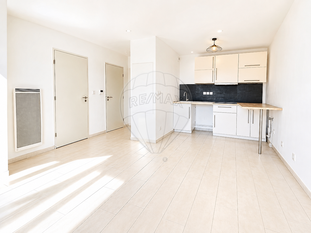 Appartement 2 pièces 38 m² · à La Londe-les-Maures · 38 m² · 244 000 €