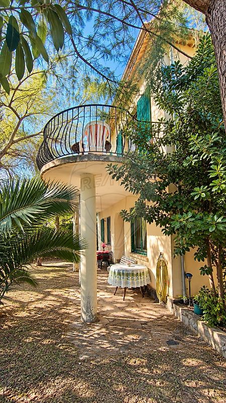 Maison 8 pièces 135 m² · à Cavalaire-sur-Mer · 135 m² · 790 000 €