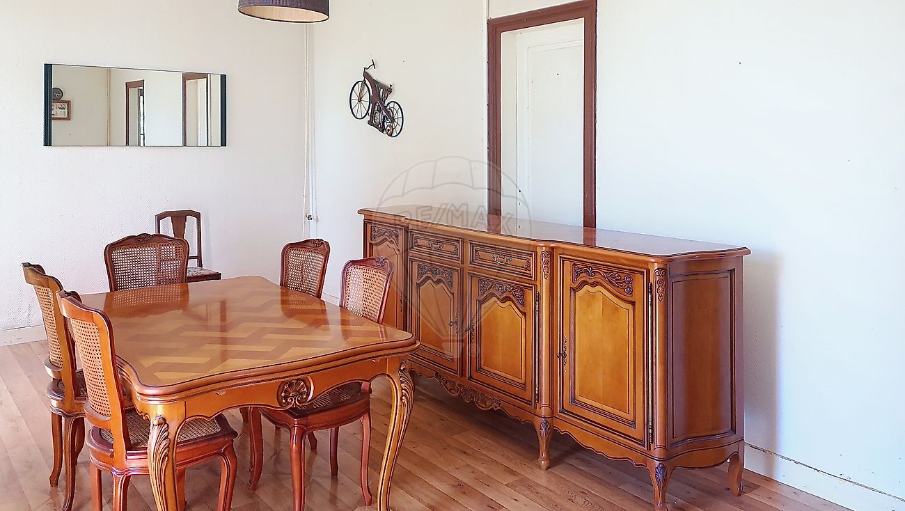 Maison à vendre, 4 pièces - Saint-Pierre-d'Aurillac 33490