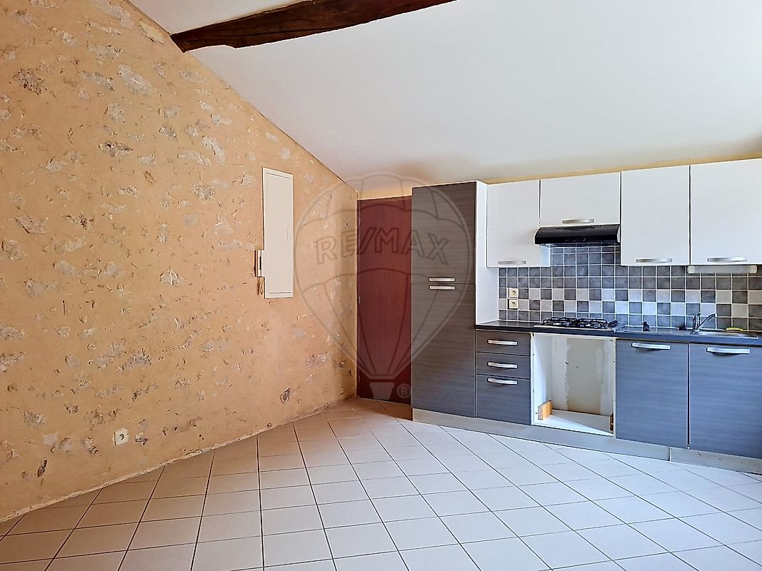 Appartement à louer, 1 pièce - Cadillac-sur-Garonne 33410