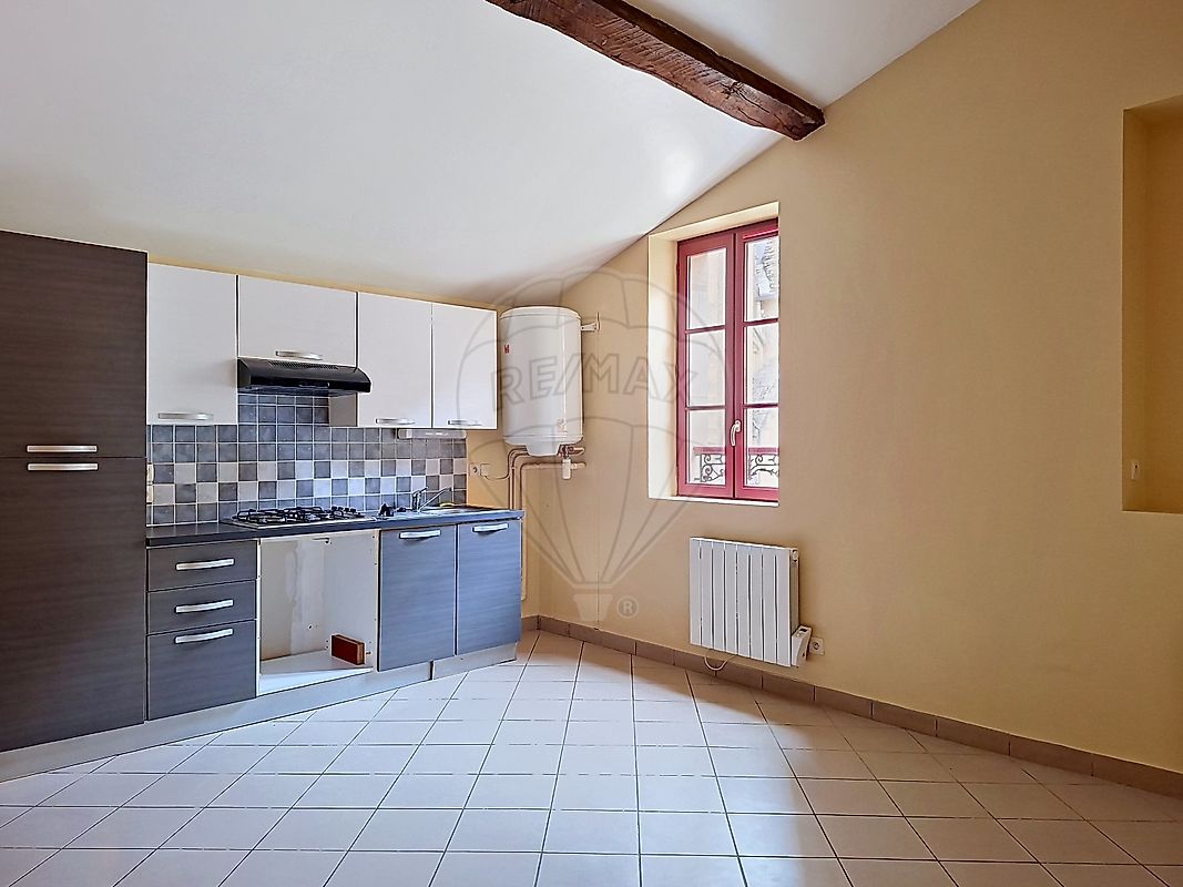 Appartement à louer, 1 pièce - Cadillac-sur-Garonne 33410