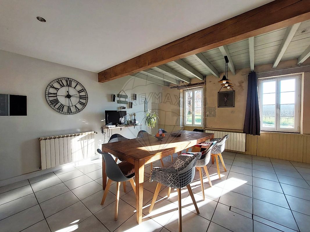 Maison à vendre, 7 pièces - Sainte-Foy-la-Longue 33490