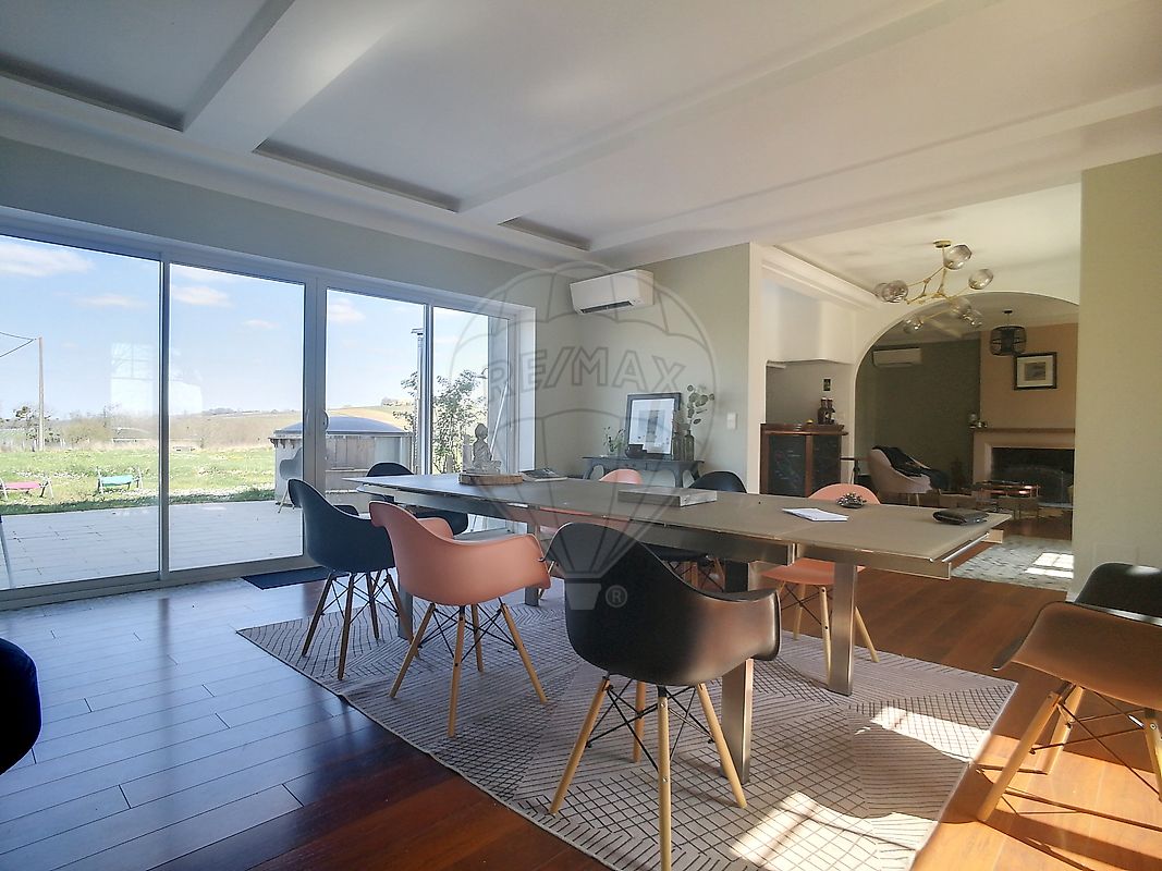 Maison à vendre, 6 pièces - Cadillac-sur-Garonne 33410