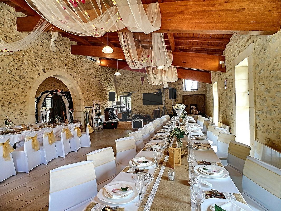 Maison à louer, 1 pièce - Cérons 33720