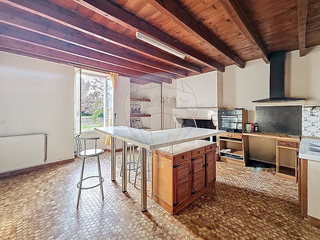 Maison à vendre, 6 pièces - Blaignac 33190