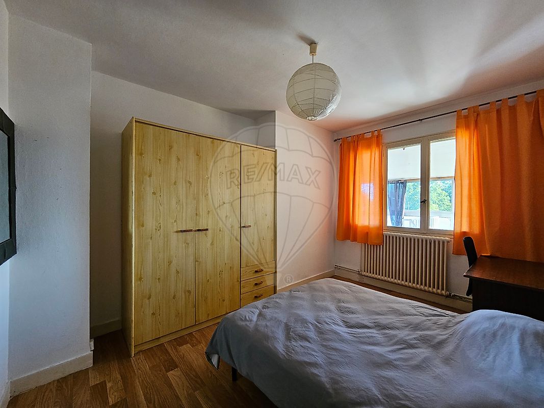 Appartement à louer, 2 pièces - Talence 33400