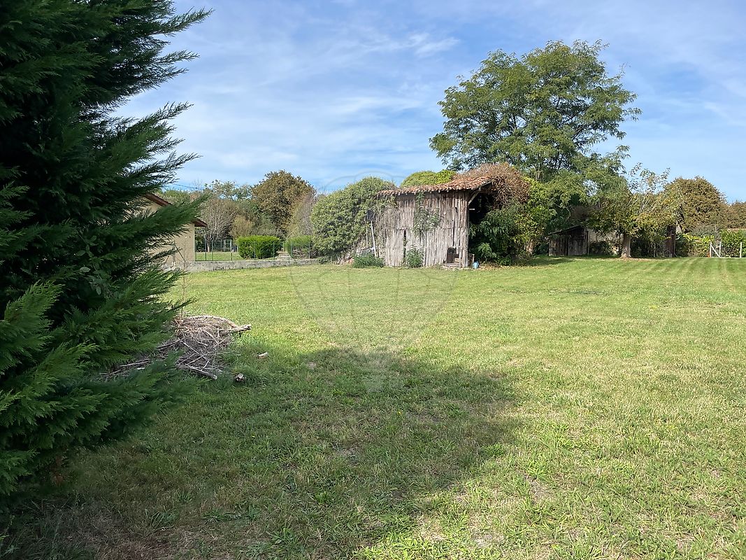 Terrain à vendre, 06 a 54 ca - Le Tuzan 33125