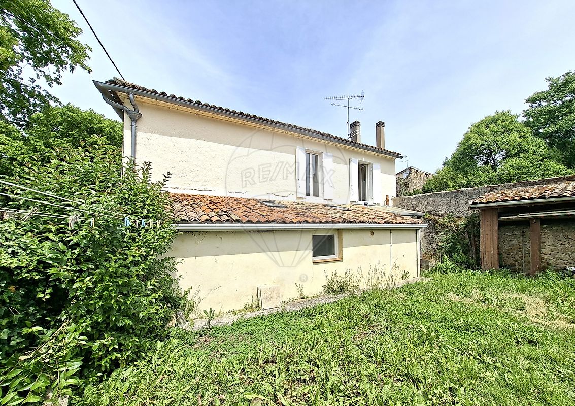 Maison 4 pièces 89 m² · à Saint-Macaire · 89 m² · 129 000 €