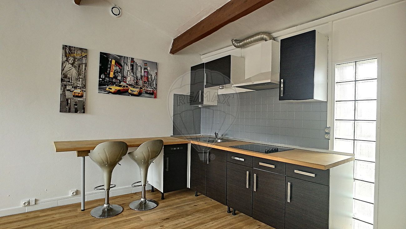 Appartement à louer, 3 pièces - Cadillac-sur-Garonne 33410