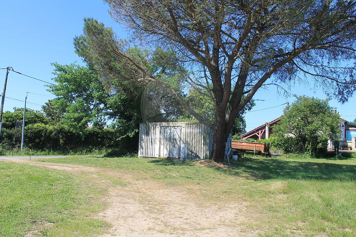 Terrain à vendre, 06 a 71 ca - Rions 33410