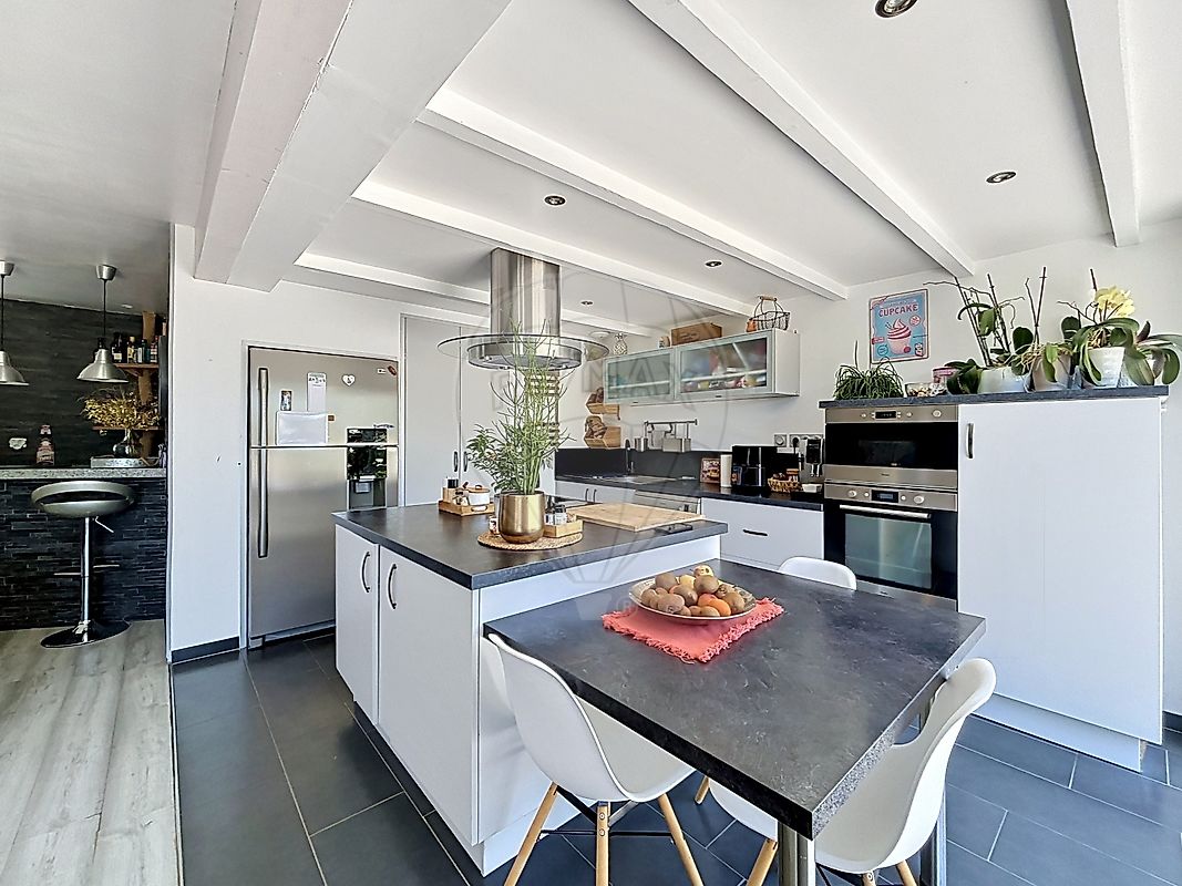 Maison à vendre, 4 pièces - Targon 33760