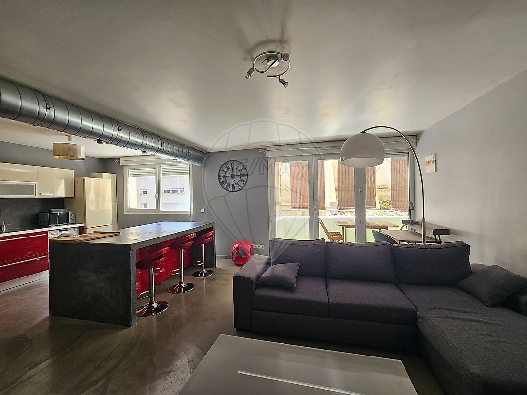 Appartement à louer, 3 pièces - Bordeaux 33000