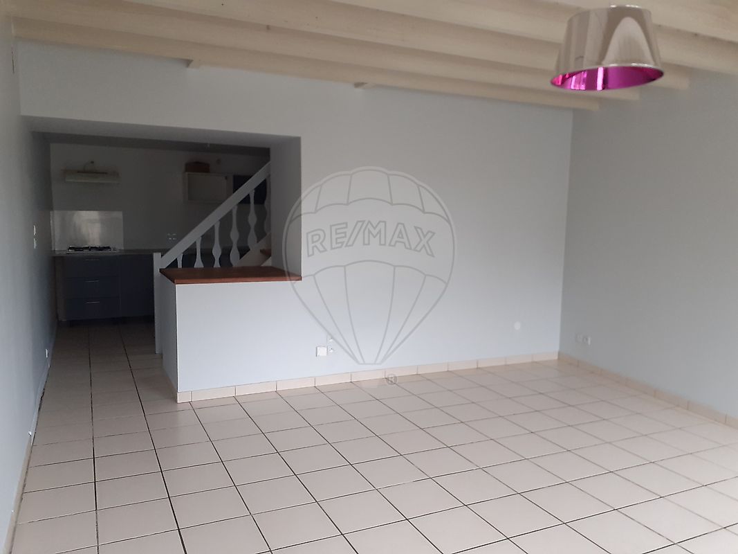 Maison à louer, 3 pièces - Béguey 33410