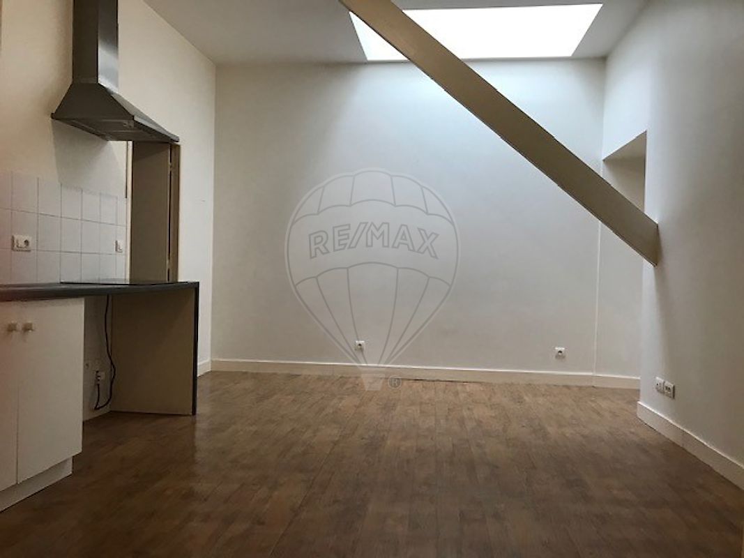 Appartement à louer, 2 pièces - Langon 33210
