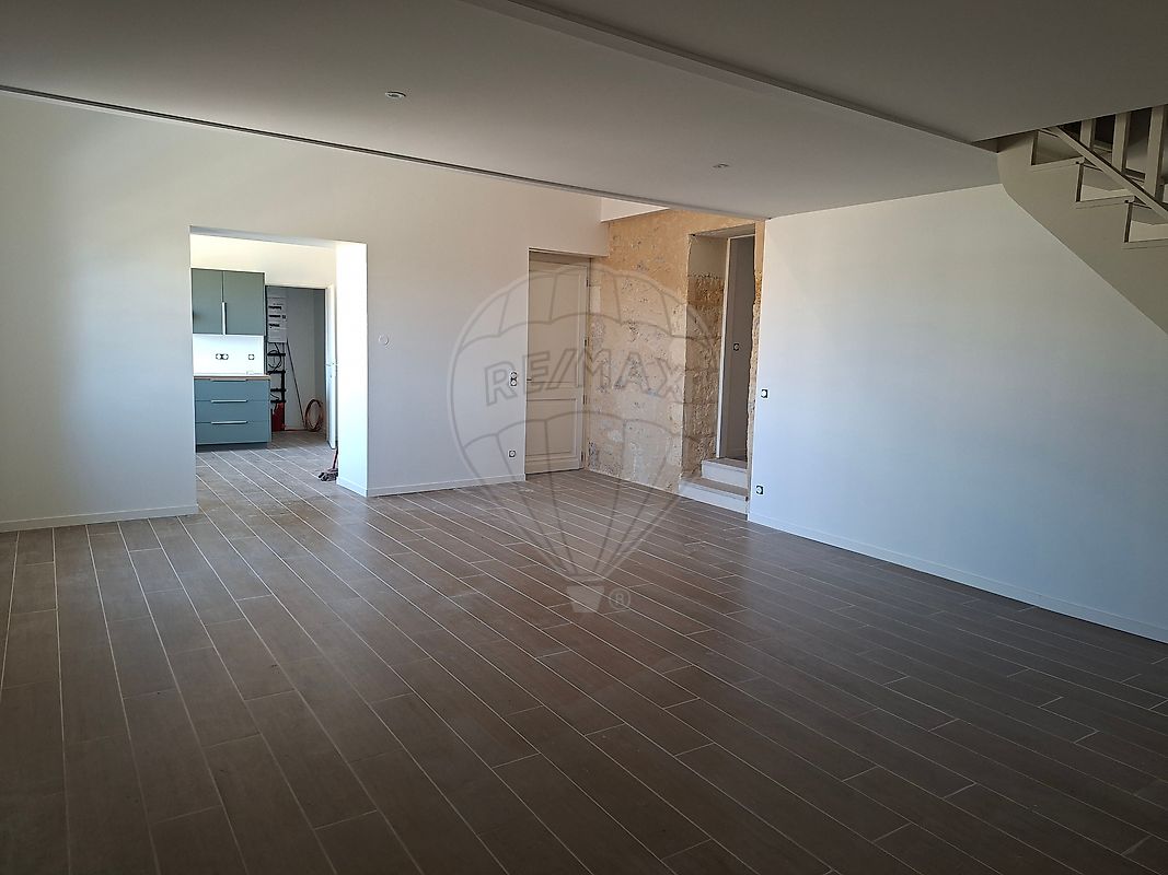 Maison à louer, 6 pièces - Portets 33640