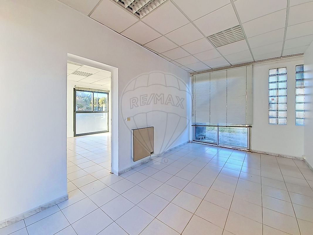 Immobilier pro à louer - Cadillac-sur-Garonne 33410