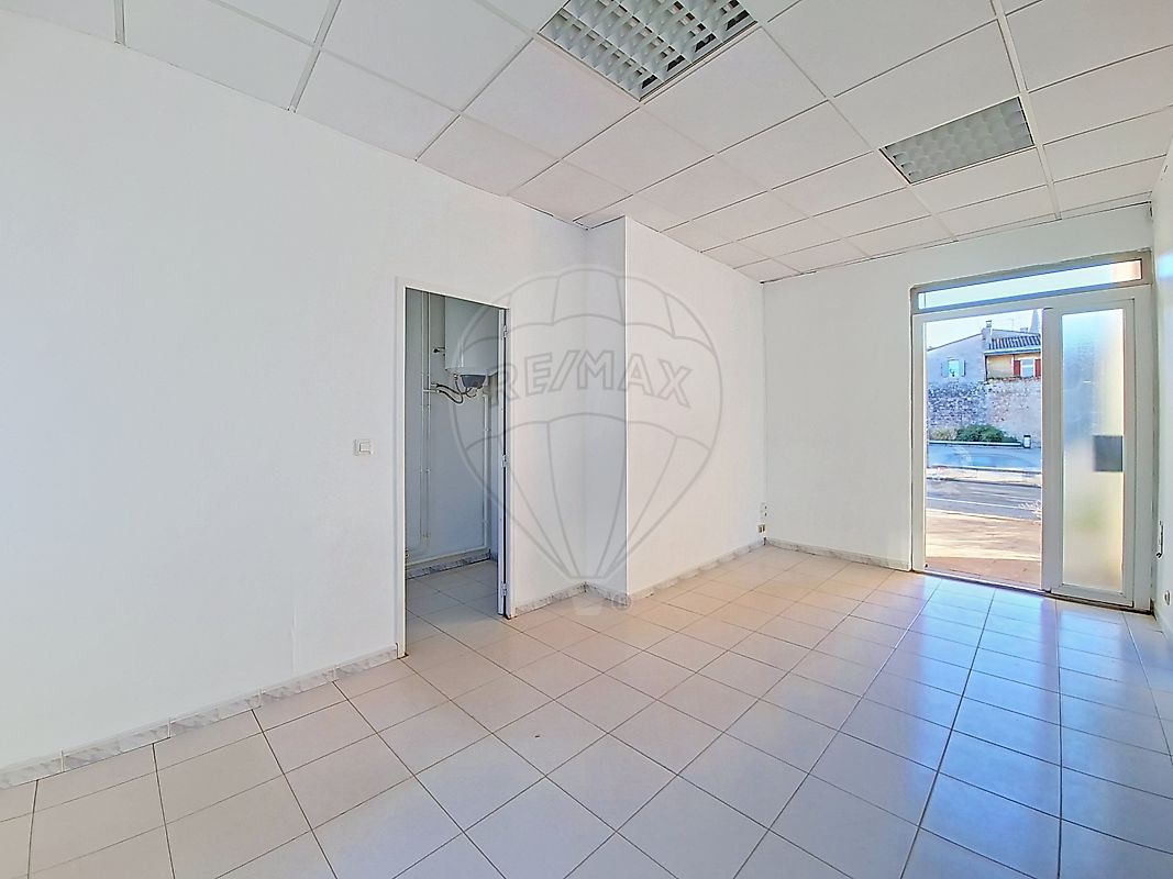 Immobilier pro à louer - Cadillac-sur-Garonne 33410