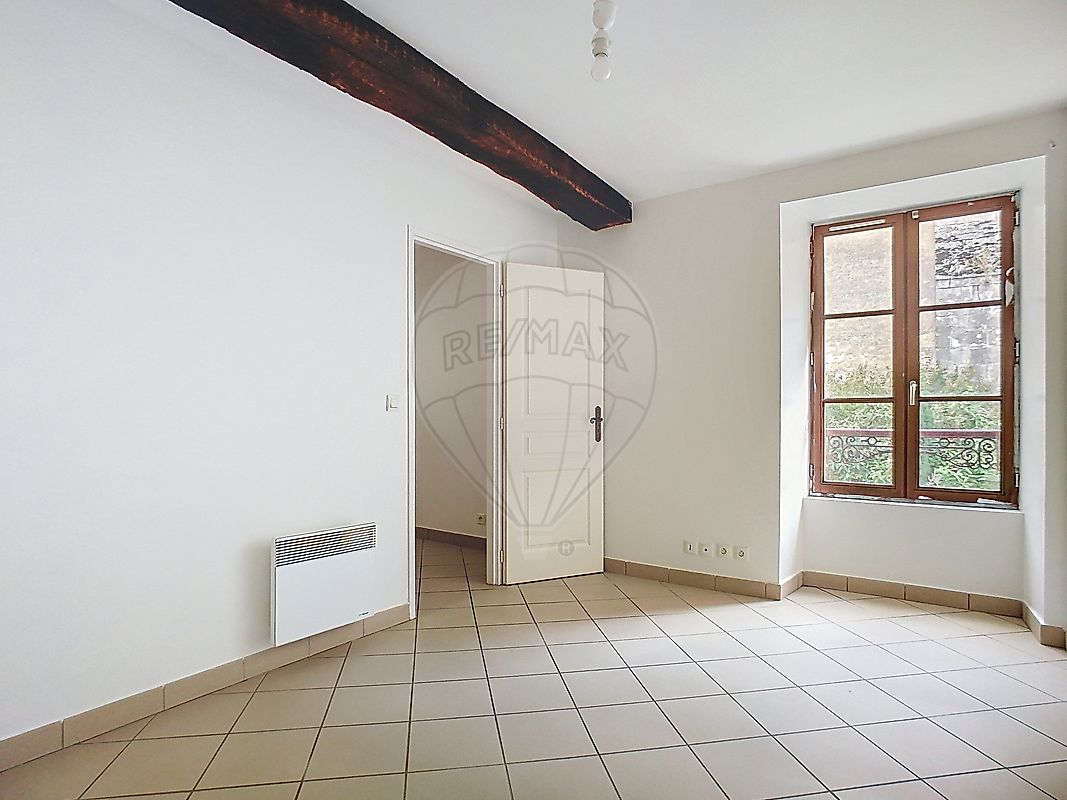 Appartement à louer, 2 pièces - Cadillac-sur-Garonne 33410