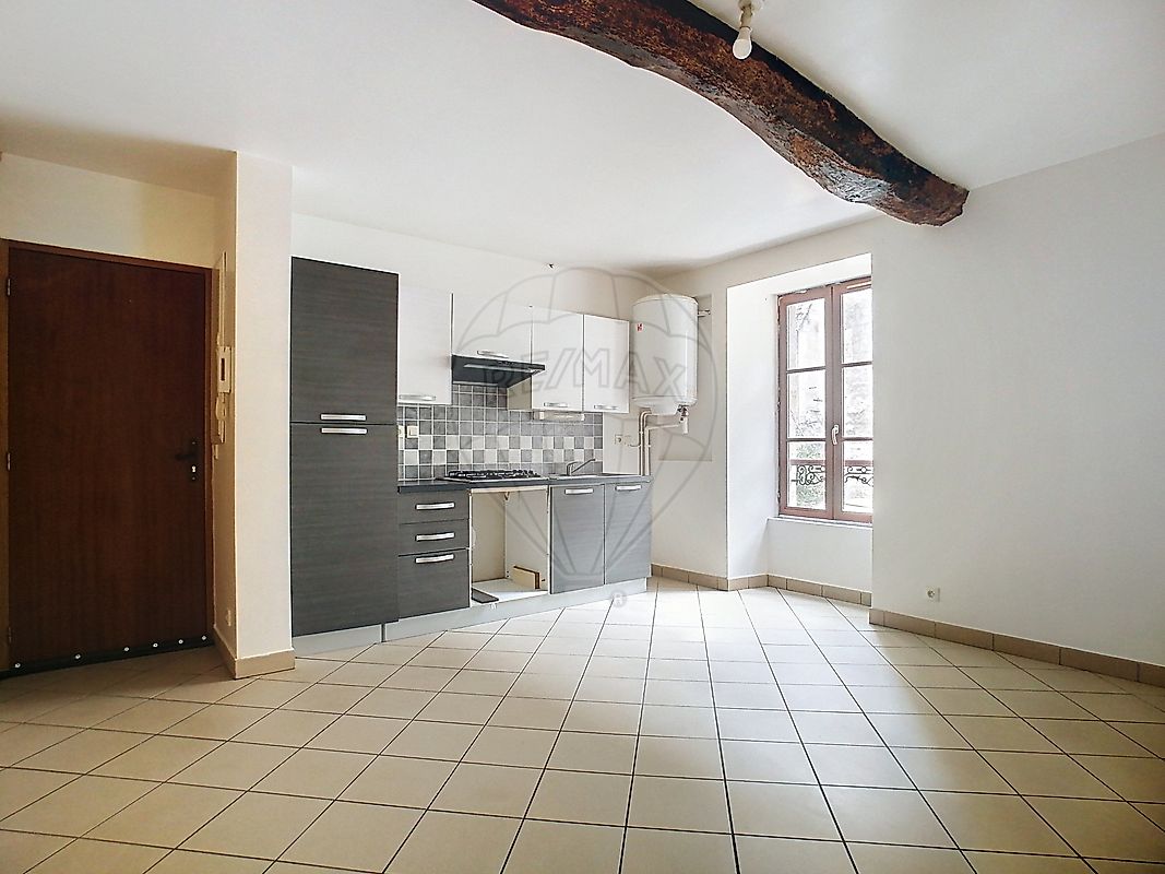 Appartement à louer, 2 pièces - Cadillac-sur-Garonne 33410