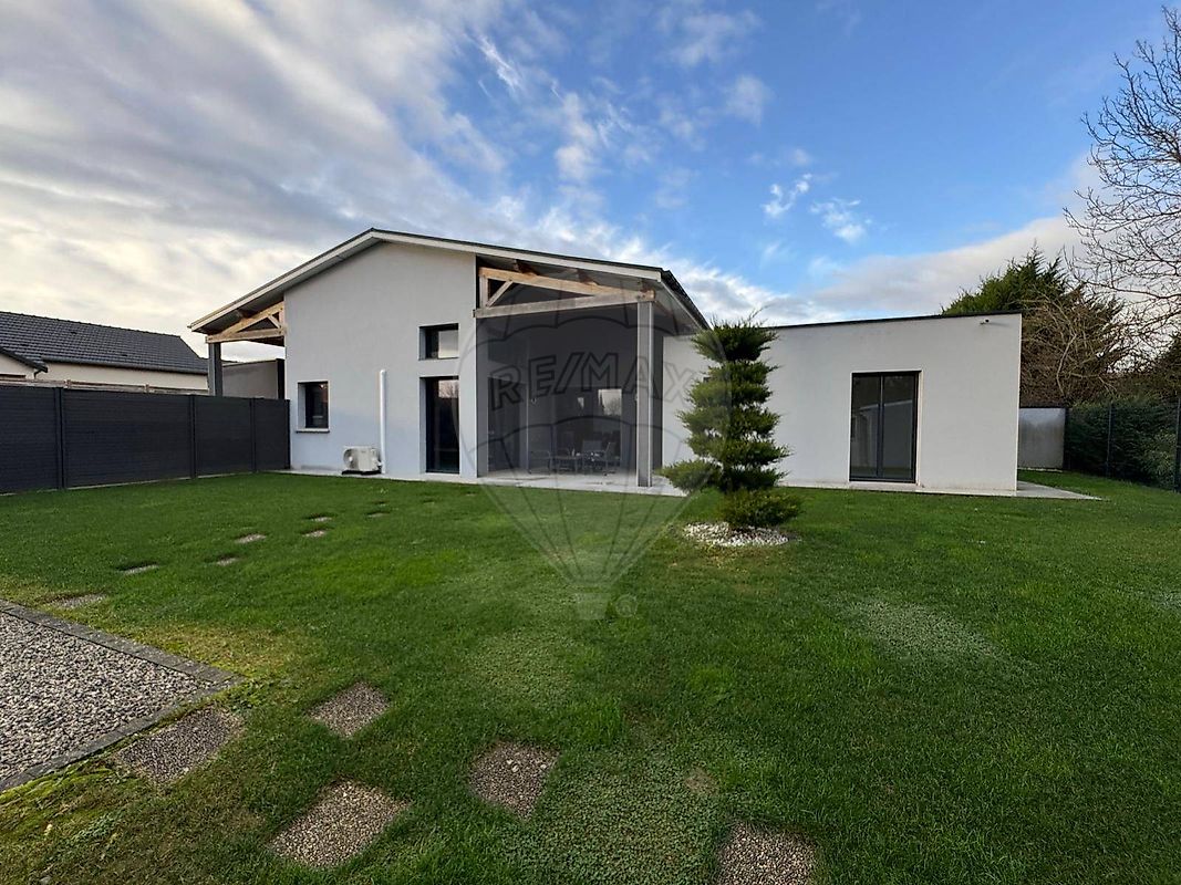 Maison 4 pièces 113 m² · à Conflans-en-Jarnisy · 113 m² · 299 000 €